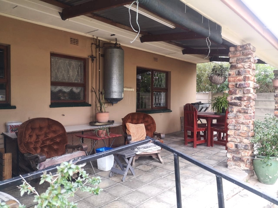 5 Bedroom Property for Sale in Despatch Central Eastern Cape